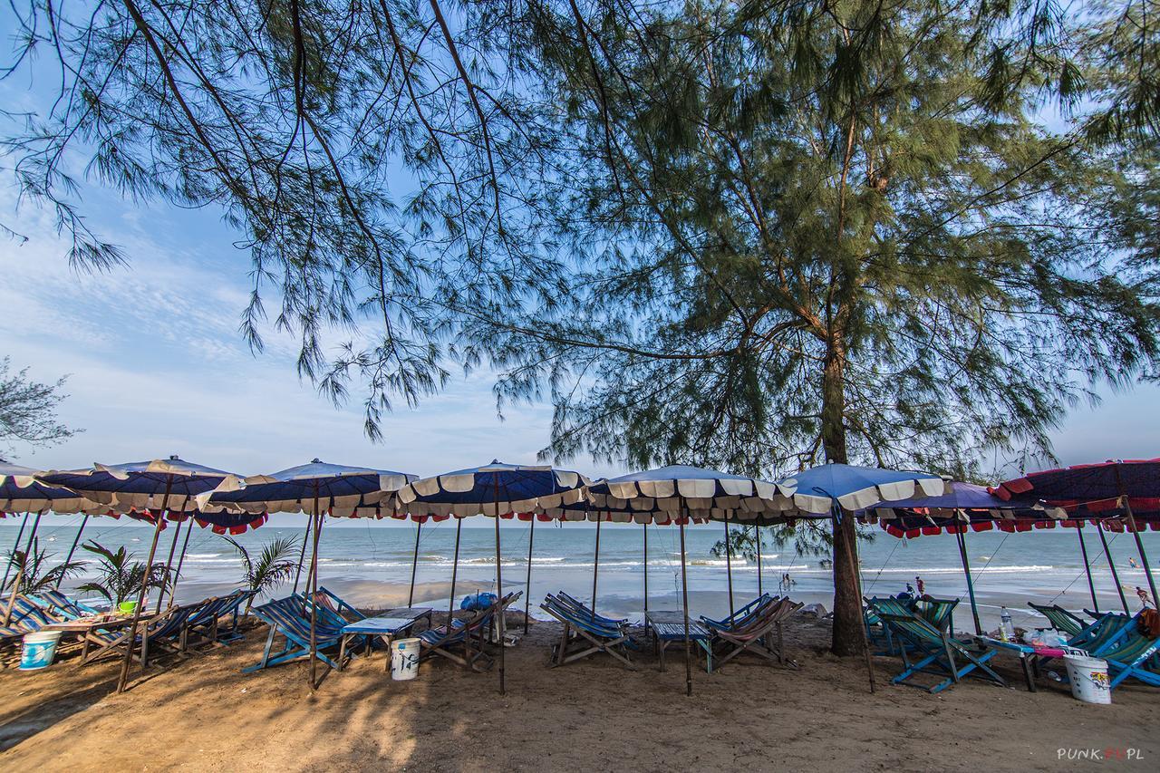 Sea View Residence Petchaburi Esterno foto