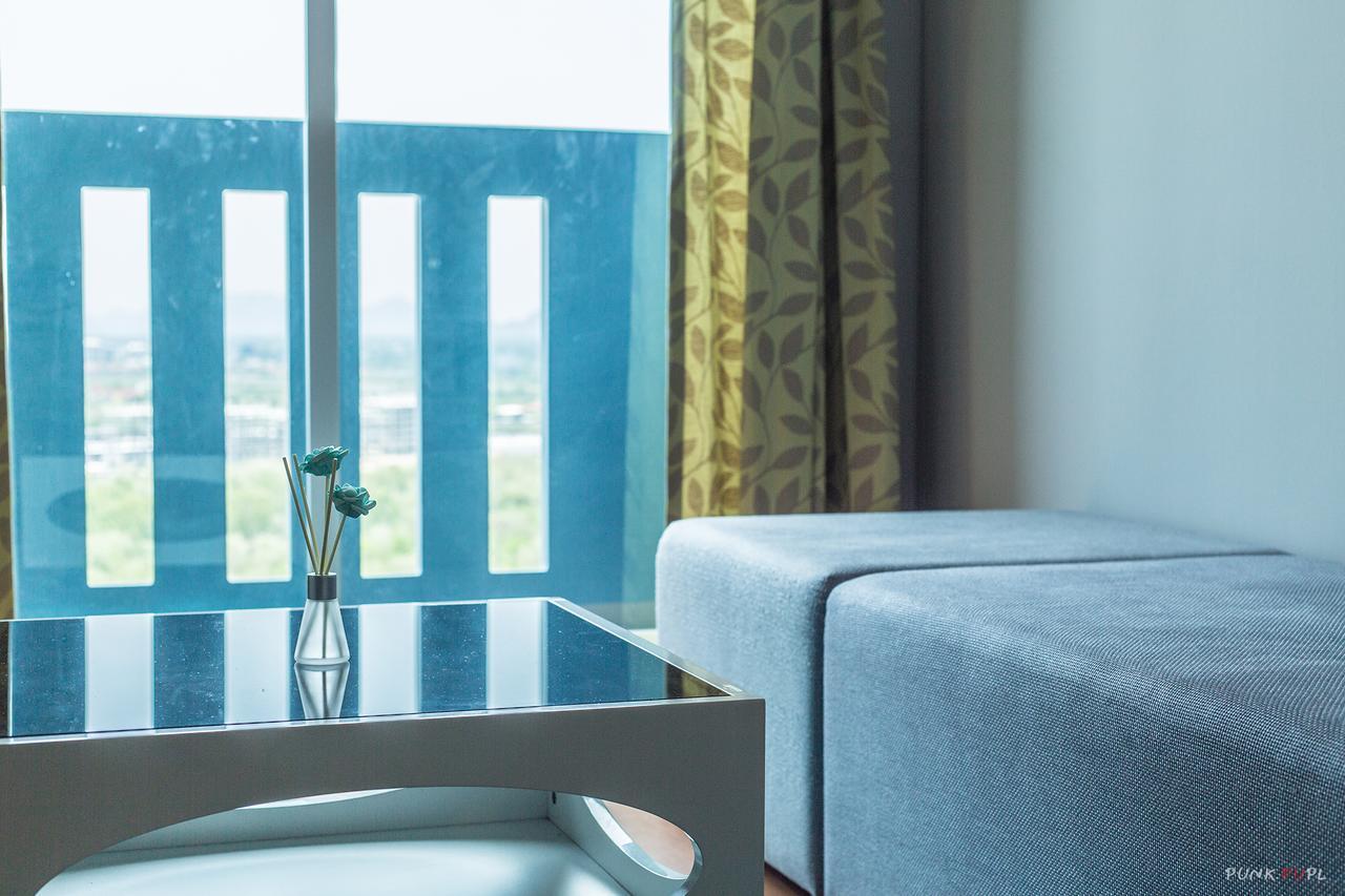 Sea View Residence Petchaburi Esterno foto